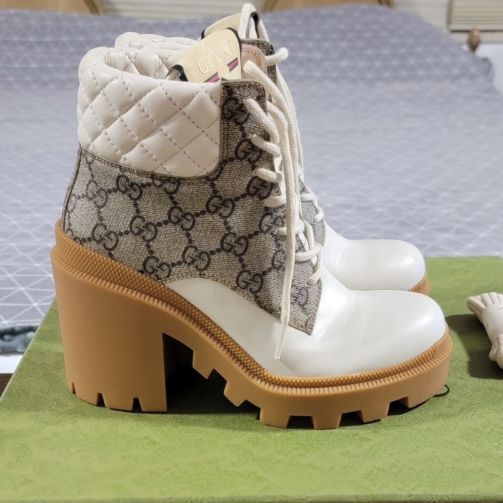 Womens louis vuitton size 35 white gg ankle boot Apollo diamond quilt uc810